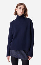 Load image into Gallery viewer, Malo Jumper in Night Blue