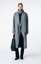 Load image into Gallery viewer, Valeran Coat in Gris Chine