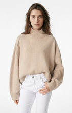 Load image into Gallery viewer, Ballerine Jumper in Ecru