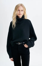 Load image into Gallery viewer, Ballerine Jumper in Noir