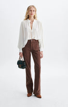 Load image into Gallery viewer, Helene Blouse in Ivoire