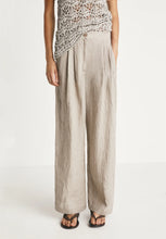 Load image into Gallery viewer, Trenc Trousers in Sesame