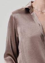 Load image into Gallery viewer, Tullah Shirt in Cocoa