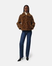 Load image into Gallery viewer, Elis Leopard Coat in Light Leopard