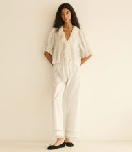 Load image into Gallery viewer, Henri Top in Salt Eyelet