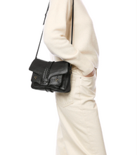 Load image into Gallery viewer, Harry S in Goatskin Noir Graine