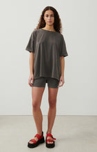 Load image into Gallery viewer, Pymaz T shirt in Vintage Carbon