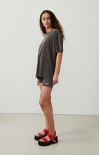 Load image into Gallery viewer, Pymaz T shirt in Vintage Carbon