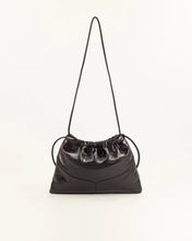 Load image into Gallery viewer, Divio Small Leather Pouch Bag in Black