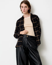 Load image into Gallery viewer, Deliwool Shirt in Navypath