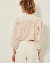 Load image into Gallery viewer, Savi Puff Sleeve Blouse in Sandblack