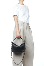 Load image into Gallery viewer, Pepito M in Buffalo Noir Brass