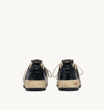 Load image into Gallery viewer, Super Vintage Low Top Trainers in Leather/Padded Winter/Black