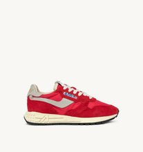Load image into Gallery viewer, Reelwind Low Top Trainers in Nylon/ Crack White/ Red