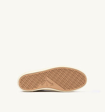 Load image into Gallery viewer, Windscape Low Top Trainers in Suede/ Leopard Printed Black