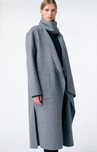 Load image into Gallery viewer, Valeran Coat in Gris Chine
