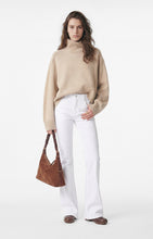 Load image into Gallery viewer, Ballerine Jumper in Ecru
