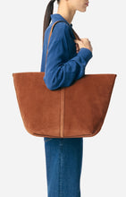 Load image into Gallery viewer, Tote Bag GM in Biscuit
