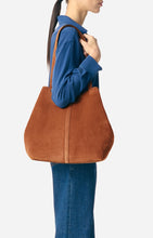 Load image into Gallery viewer, Tote Bag GM in Biscuit
