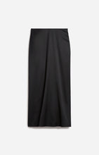 Load image into Gallery viewer, Floriane Skirt in Black
