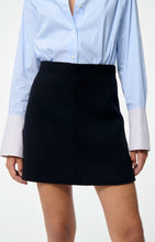 Load image into Gallery viewer, Juna Skirt in Marine
