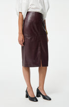 Load image into Gallery viewer, Felindra Skirt in Bordeaux
