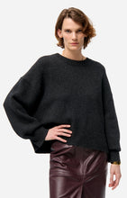 Load image into Gallery viewer, Fortuna Sweater in Anthracite
