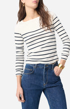 Load image into Gallery viewer, Gaby Long Sleeve T-Shirt in Ecru/Navy
