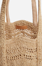 Load image into Gallery viewer, Cabas L Raffia Bag in Natural

