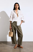 Load image into Gallery viewer, Cargo Pants in Vegetal
