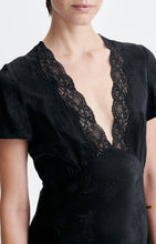 Load image into Gallery viewer, Hollie Dress in Black
