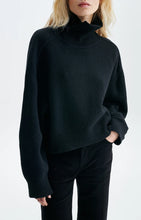 Load image into Gallery viewer, Ballerine Jumper in Noir
