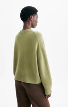 Load image into Gallery viewer, Hinde Jumper in Matcha
