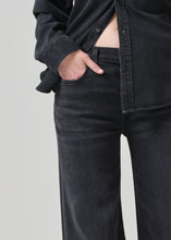Load image into Gallery viewer, Loli Mid Rise Baggy Jeans in Reflection
