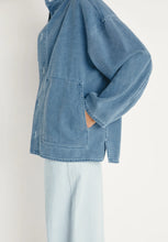 Load image into Gallery viewer, Samso Shirt Jacket in Indigo
