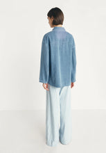 Load image into Gallery viewer, Samso Shirt Jacket in Indigo
