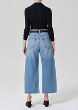 Load image into Gallery viewer, Ayla Raw Hem Cropped Jeans in Honour
