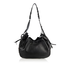 Load image into Gallery viewer, Bolton Hobo Shoulder Bag in Black/ Silver
