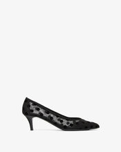 Load image into Gallery viewer, Peleo Pumps in Black
