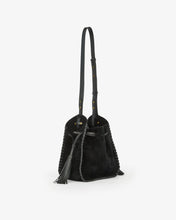 Load image into Gallery viewer, Silao Bucket Shoulder Bag in Black
