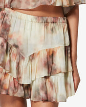 Load image into Gallery viewer, Jocadia Shorts in Beige
