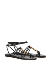 Load image into Gallery viewer, Yctoria Sandals in Black
