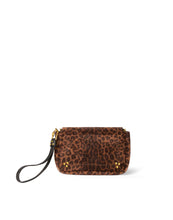 Load image into Gallery viewer, Clap M Clutch Bag in Imprime Leopard Natural
