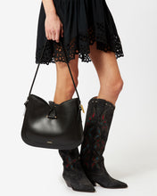Load image into Gallery viewer, Vigo Hobo Shoulder Bag in Black
