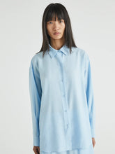Load image into Gallery viewer, Nube Shirt in Sea
