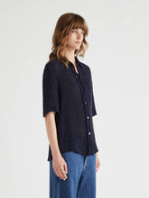 Load image into Gallery viewer, Makalu Shirt in Night Blue
