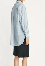 Load image into Gallery viewer, Nublo Shirt in Blue
