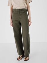 Load image into Gallery viewer, Mavia Pants in Kale

