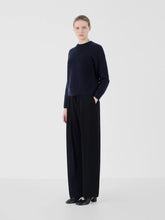 Load image into Gallery viewer, Sagan Jumper in Navy
