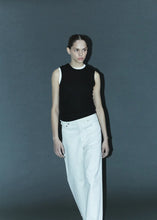 Load image into Gallery viewer, Binx Tank in Black
